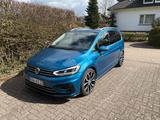 Volkswagen Touran 2.0 TDI DSG High Pano 7Sitz AHK LED St.hz