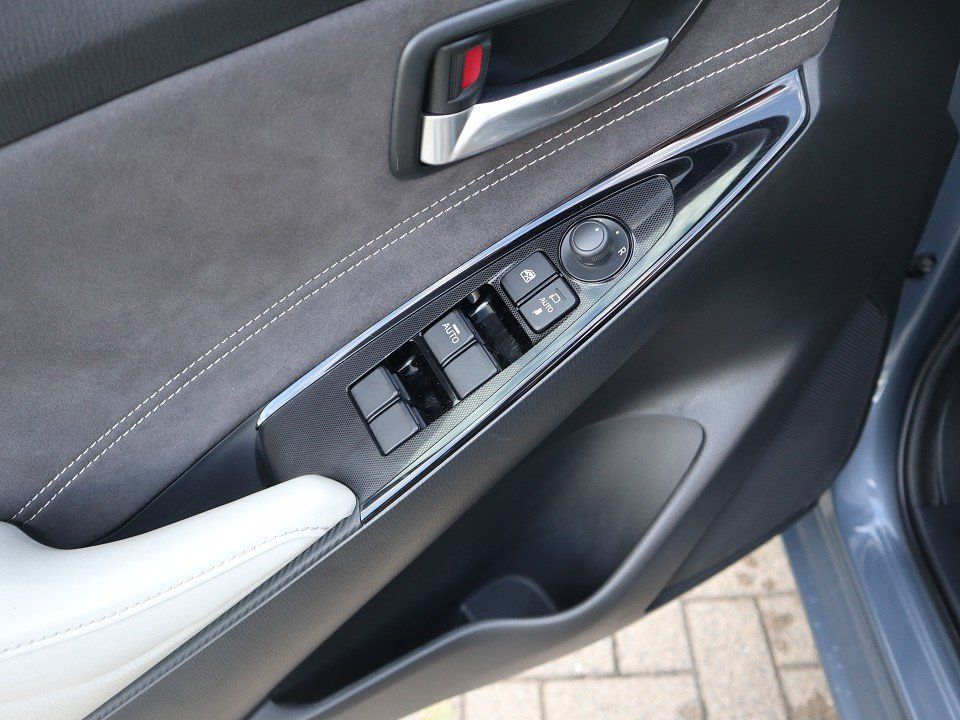 Fahrzeugabbildung Mazda 2 M-Hybrid Edition100 G-90 NAVI LEDER ACAA MATRI