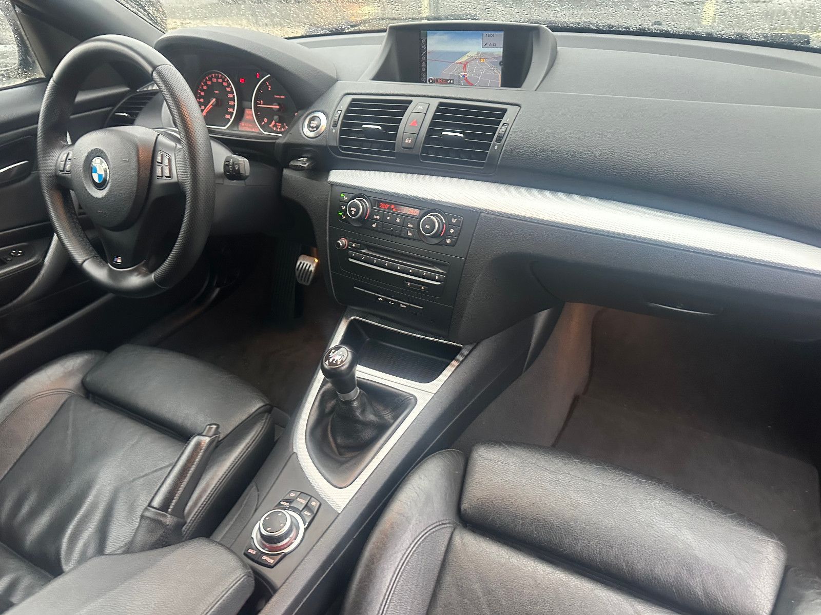 Fahrzeugabbildung BMW 120d CABRIO*LEDER+NAVI+18`LM+SHZ*