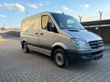Mercedes-Benz Sprinter II Kasten 216 CDI*AHK*SILBER*KURZ&FLACH - Mercedes-Benz Sprinter kurz