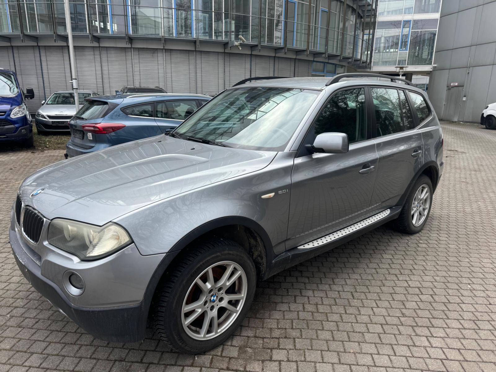 BMW X3 xDrive20i*LEDER*KLIMAAUTO*TÜV*