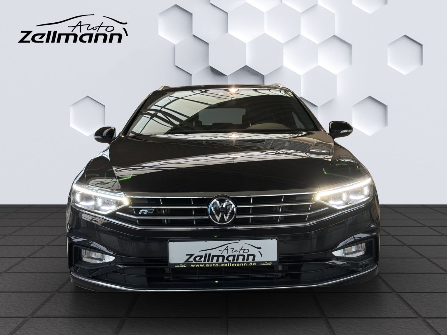 Passat Variant R-Line Elegance 1.5 TSI OPF 110 k