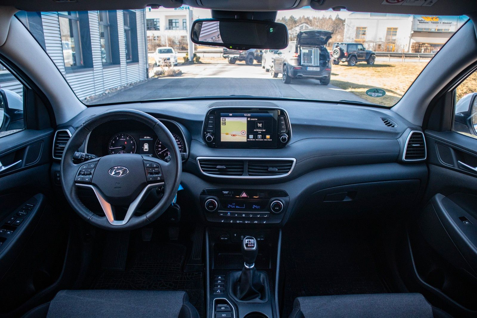 Fahrzeugabbildung Hyundai Tucson*2WD*Navi*Induktiv*Kamera*PDC*Lane*