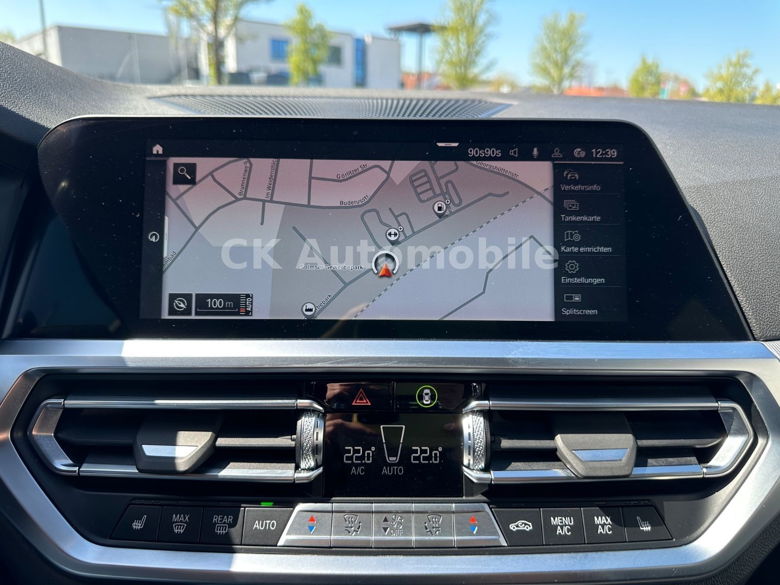 Fahrzeugabbildung BMW 318d Touring Sport-Line/Shadow-Line/Navi/Laser