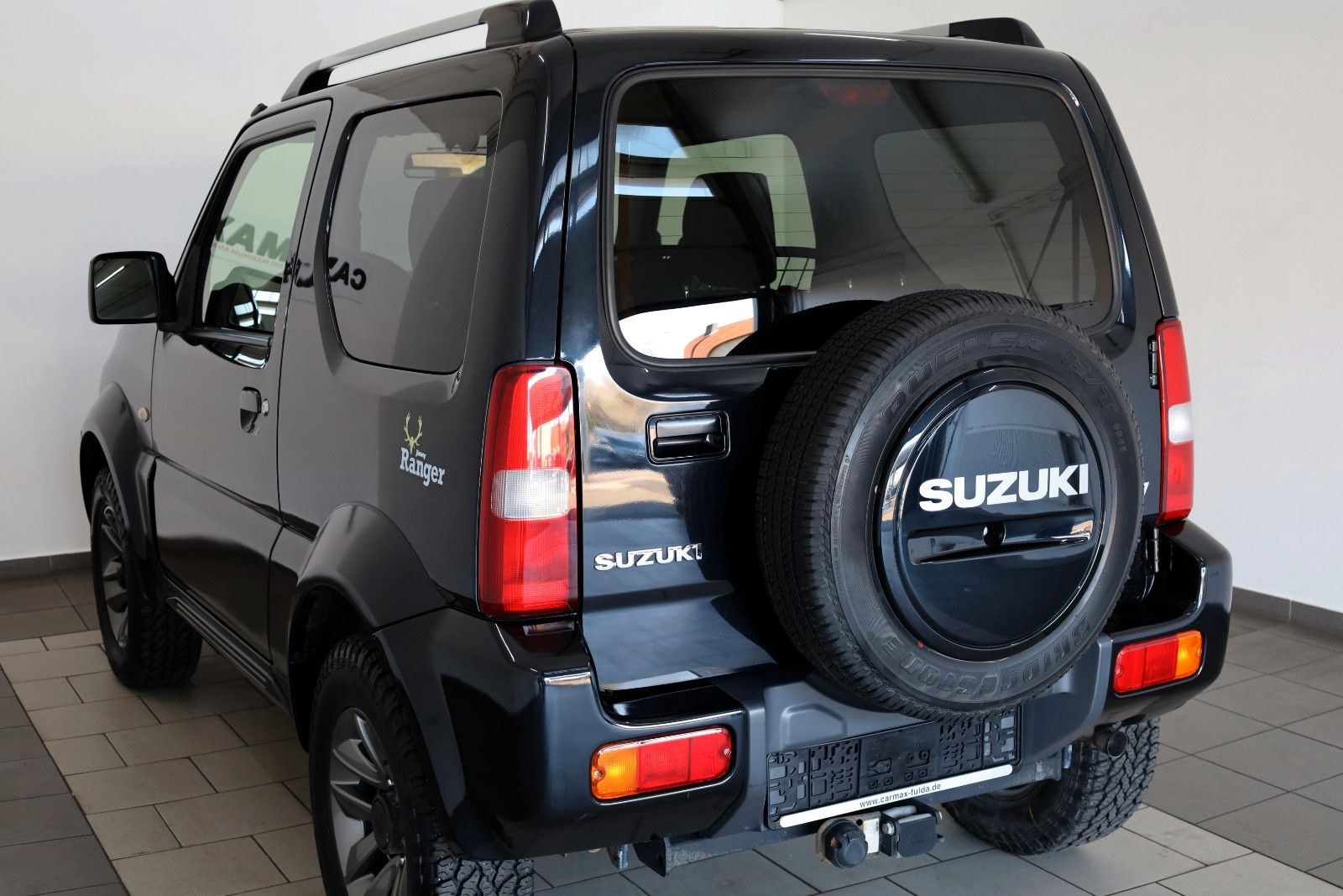 Fahrzeugabbildung Suzuki Jimny Ranger Style 4 Sitzer,AHK,Allwetter Reifen