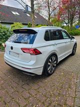 Volkswagen VW Tiguan Bi-TDI R-Line - 240 PS - Perlmutt Weiß - Volkswagen Tiguan mit Diesel-Antrieb: Vollleder, Beheizbares Lenkrad, Automatik