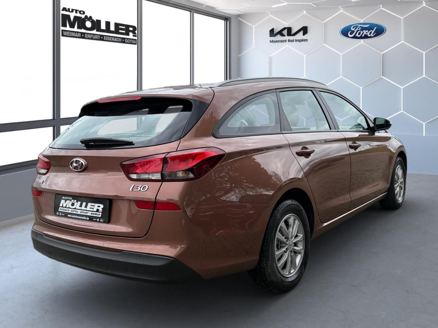 Hyundai i30 cw Premium 1.4T LED Bluetooth Kamera Sitzhzg