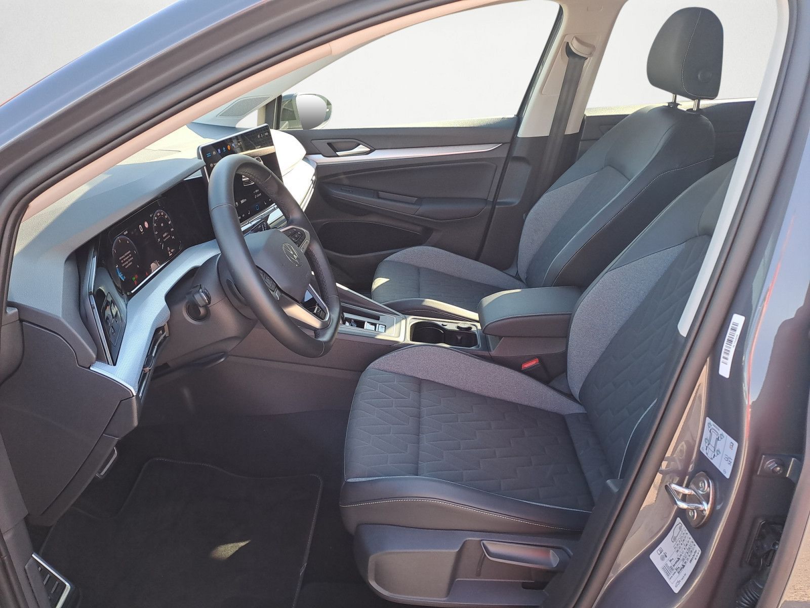 Volkswagen Golf - Bild 8