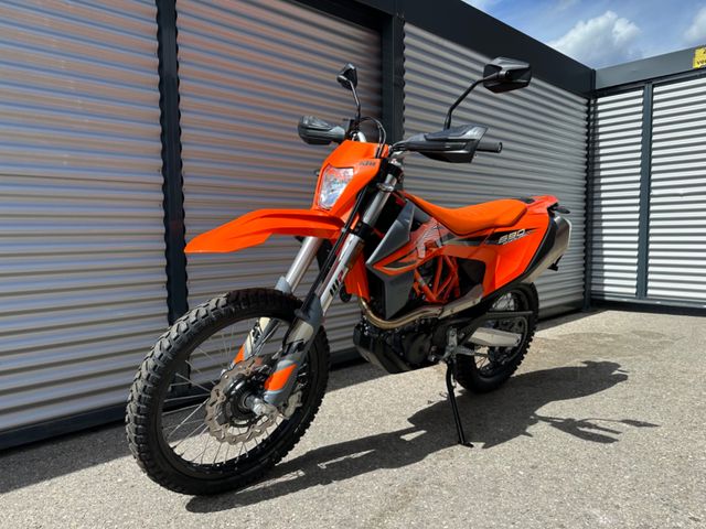 KTM 690 ENDURO R / DEMO SALE 2024 / NUR 17 KM !!