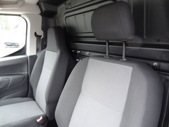 Fahrzeugabbildung Opel Combo E Cargo Selection/35TKM/1.Hd/