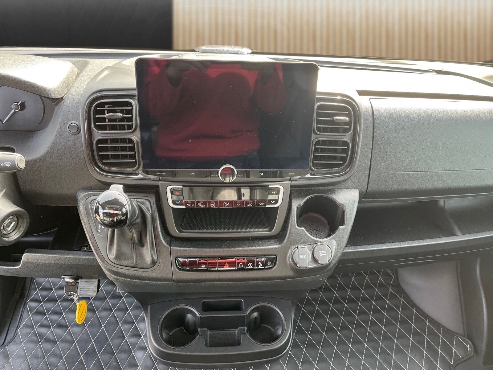 Fahrzeugabbildung Adria Twin Supreme 640 SLB AHK,Markise,Luftfederung