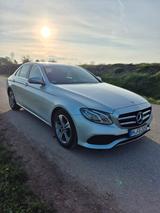 Mercedes-Benz E 220 d Autom. - Tüv neu/Scheckheftgepflegt - Mercedes-Benz E 220 Gebrauchtwagen in München