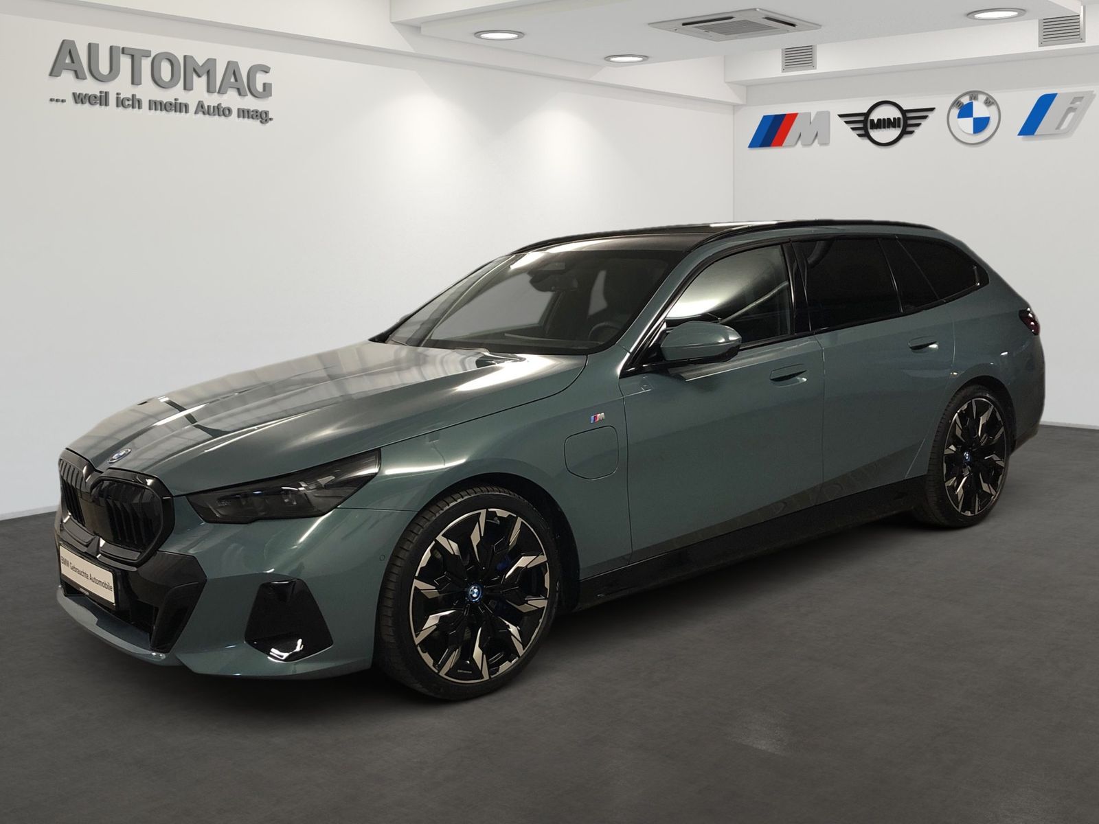 BMW 550e xDrive M-Sport-Pro*IconicGlow*HeadUp*ParkAs