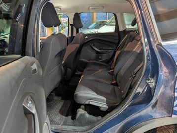 Ford Kuga Cool & Connect