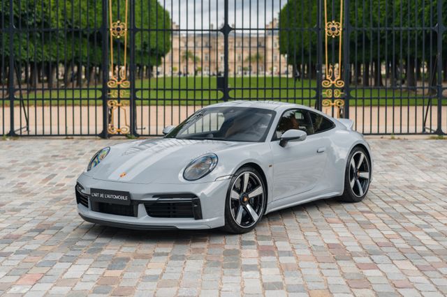 PORSCHE 992 Sport Classic - Heritage Design