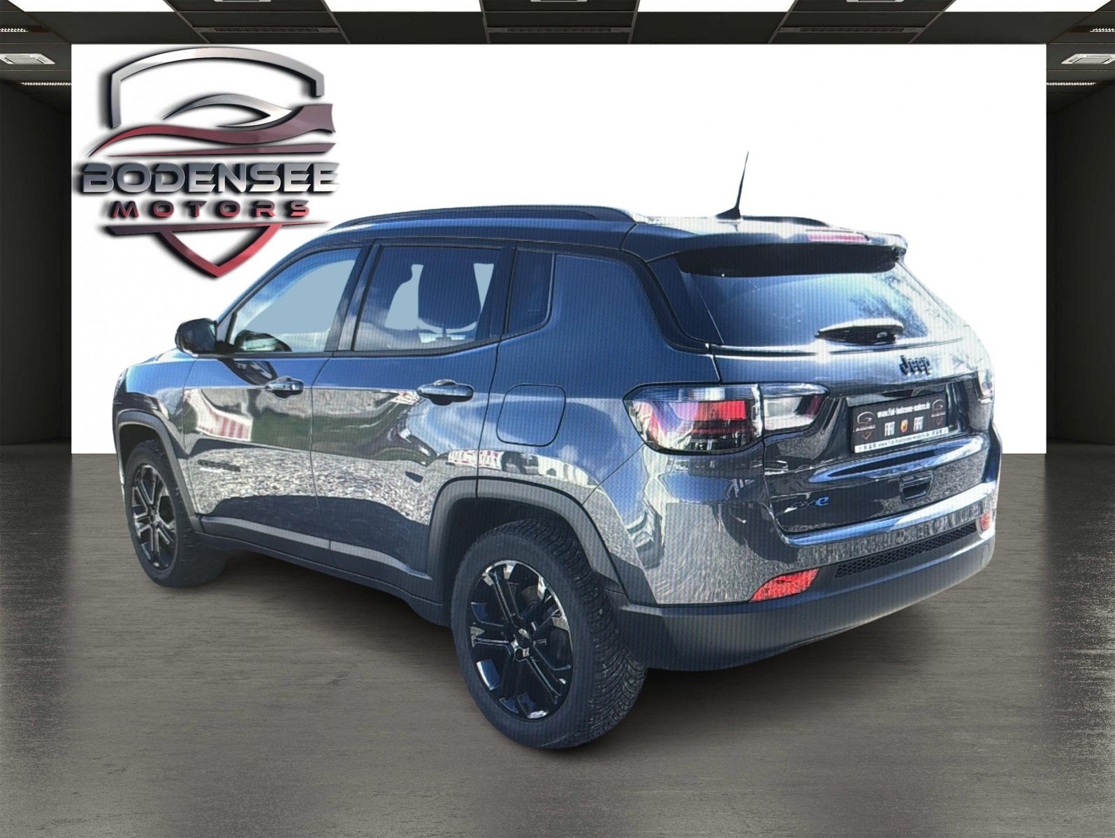 Fahrzeugabbildung Jeep Compass 1.3l T4-PHEV Upland 4xe 177kW