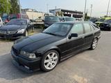 BMW 320i, Automatik, Schiebedach, M-Paket - BMW 320 aus 1992