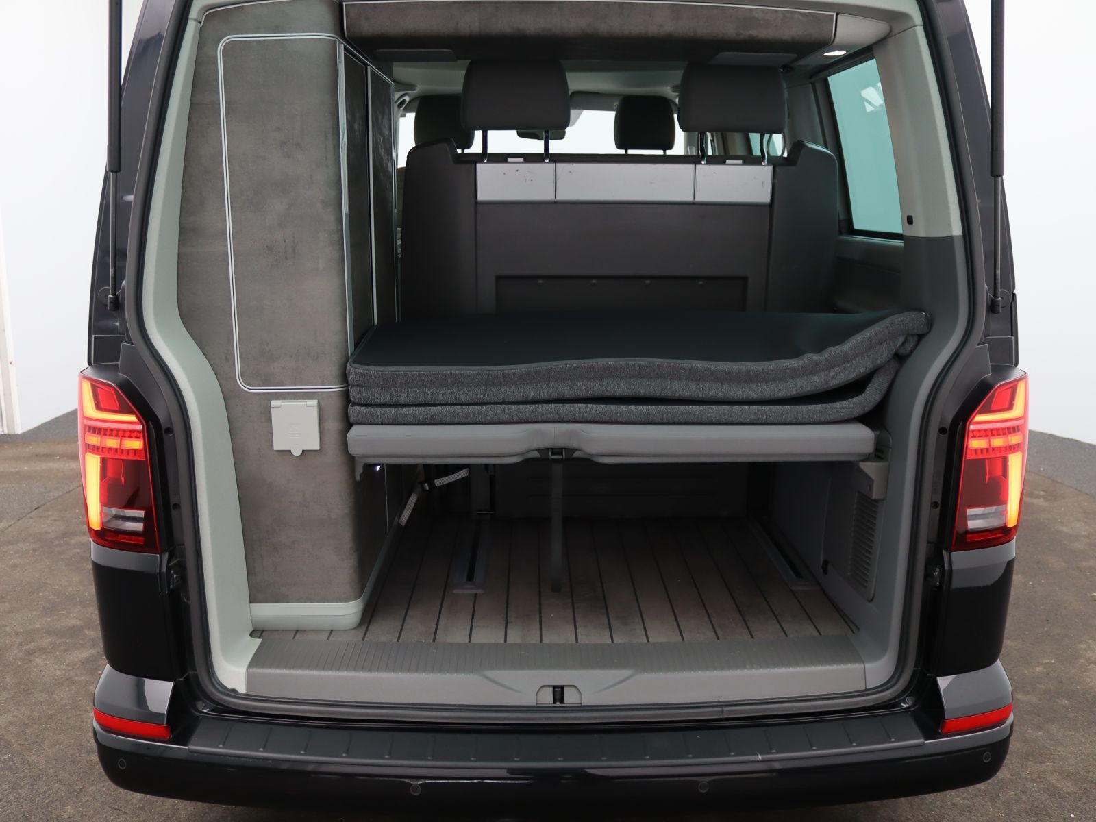Volkswagen T6 California - Bild 9