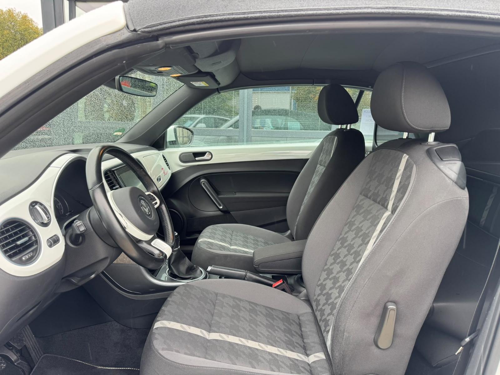 Volkswagen Beetle Cabriolet Design*Touchscreen*Navigation*