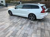 Volvo V60 B4 D Geartronic R Design R Design - Volvo V60 von privat