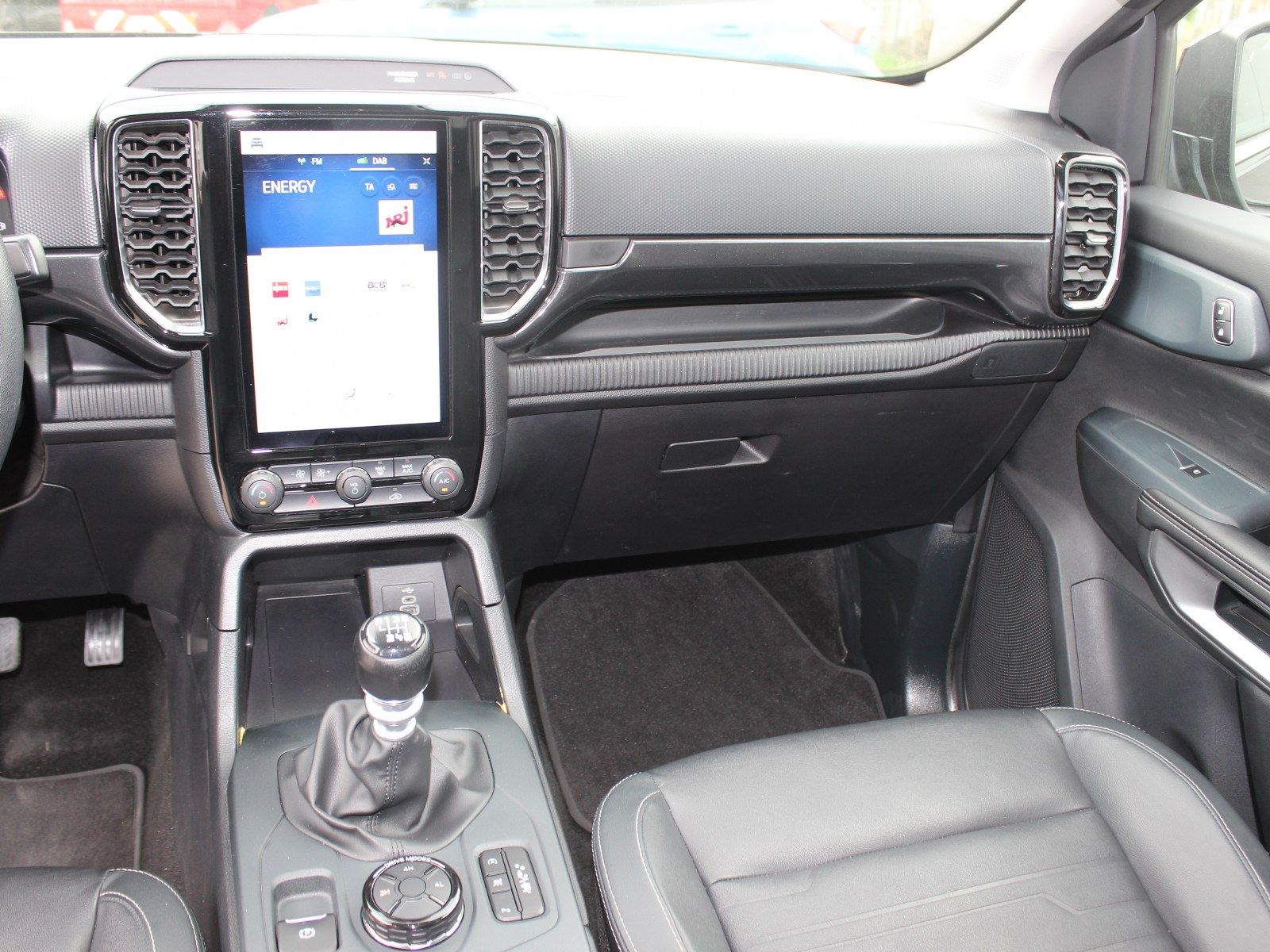 Fahrzeugabbildung Ford Ranger Limited 4x4 Doppelkabine 2,0 EcoBlue