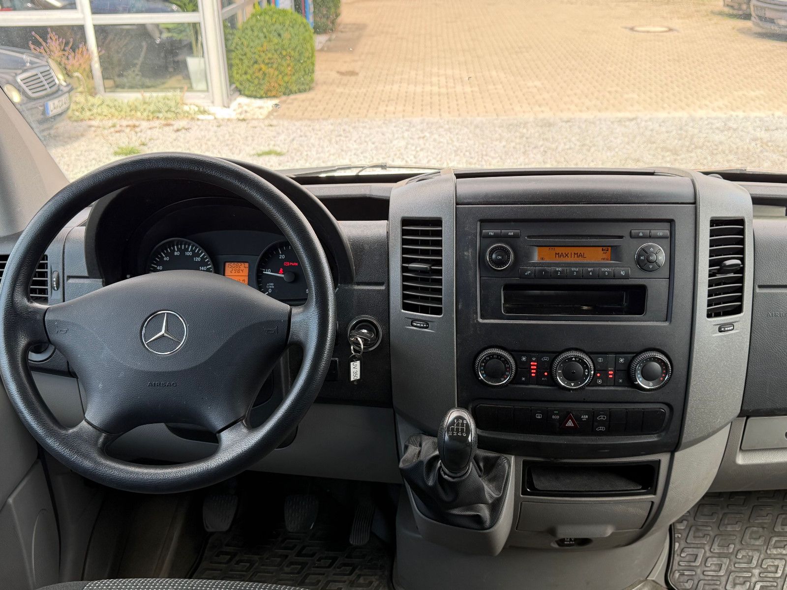 Fahrzeugabbildung Mercedes-Benz Sprinter II Kombi 211/213/214/216 CDI 9-SITZER
