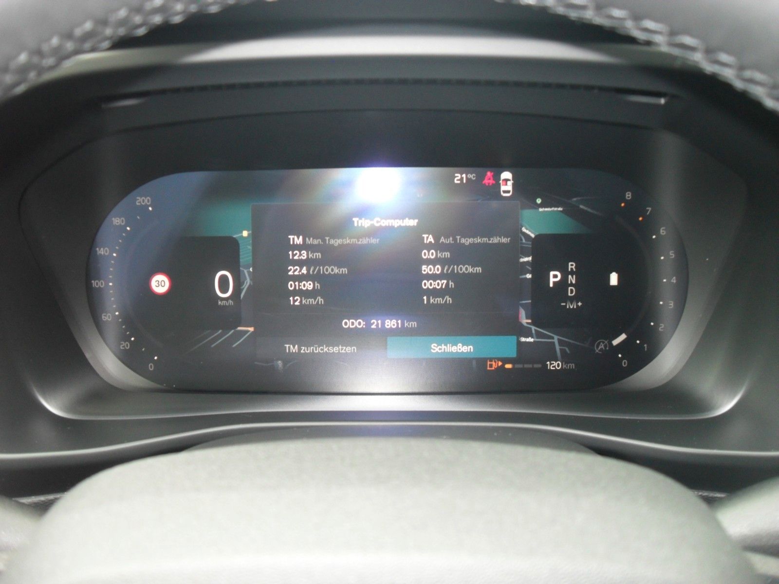 Fahrzeugabbildung Volvo XC 40 Plus Black Edition | PD | LED | ACC