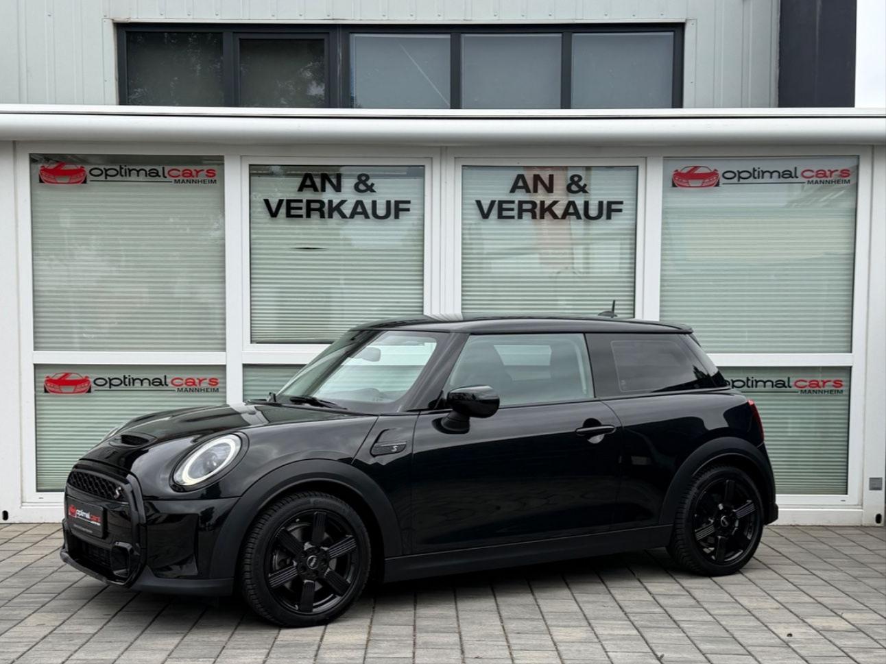 MINI Cooper S Classic Trim/LED/NAVI/GARANTIE/KAMERA