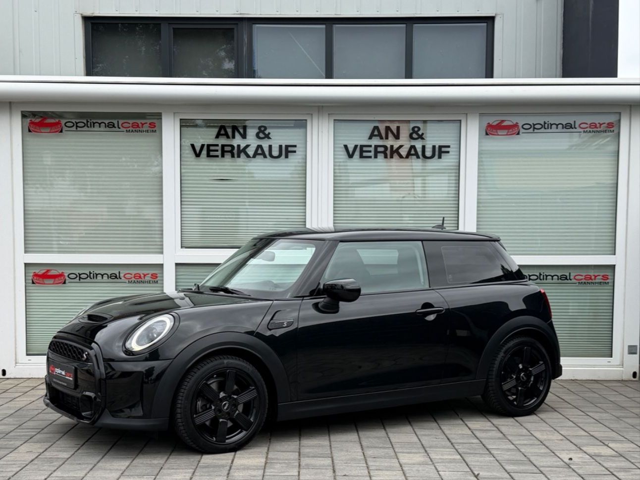 MINI Cooper S Classic Trim/LED/NAVI/GARANTIE/KAMERA