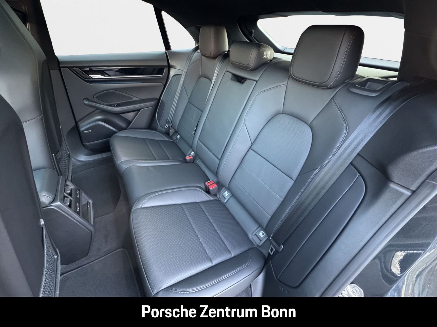 Porsche Macan - Bild 13