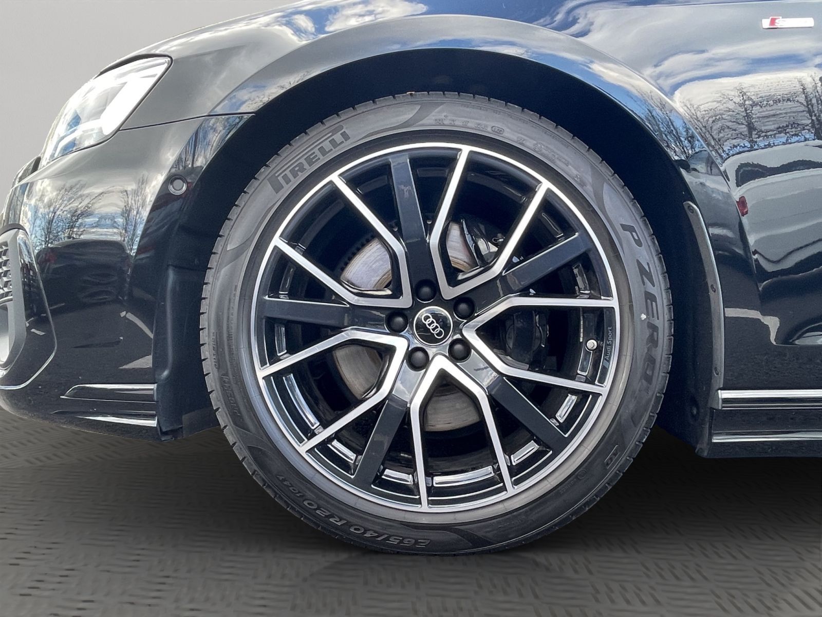 Audi A8 - Bild 20