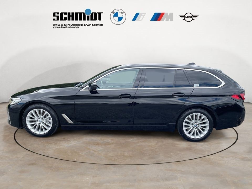 BMW 540d xDrive Touring Luxury Line + GARANTIE imagem 2