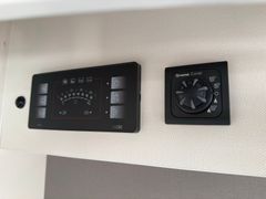 Etrusco T 6.9 SF *Hubbett*Automatik*5.Sitzplatz