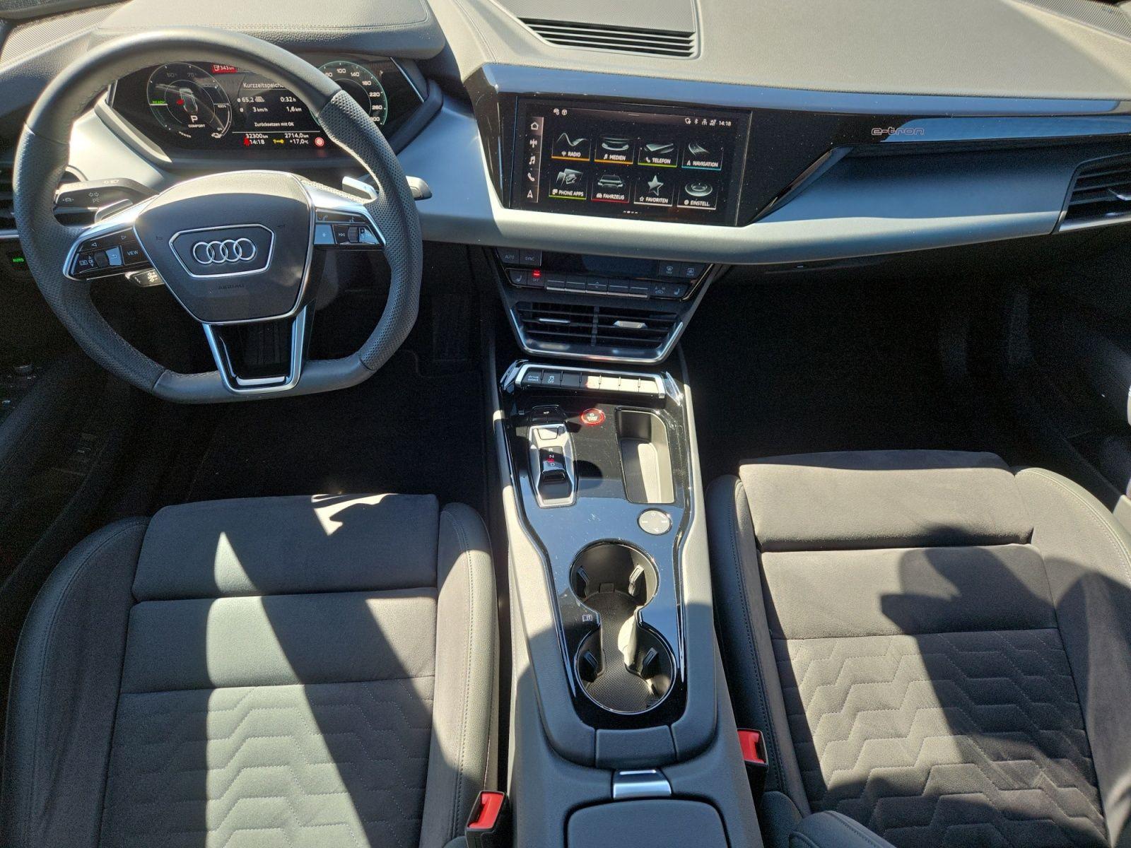 Audi e-tron GT Optikpaket schwarz/MATRIX/PANO/WÄRMEPU