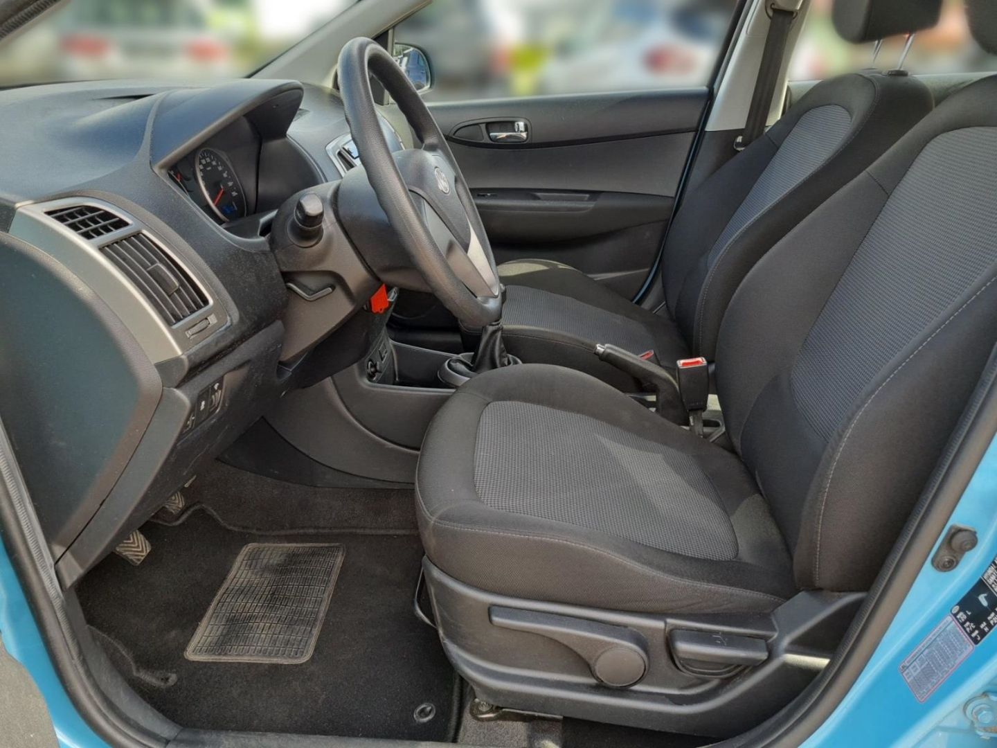 Fahrzeugabbildung Hyundai i20 5 STAR EDITION 1.2 GOLD KLIMA+HU/AU+SERVICE