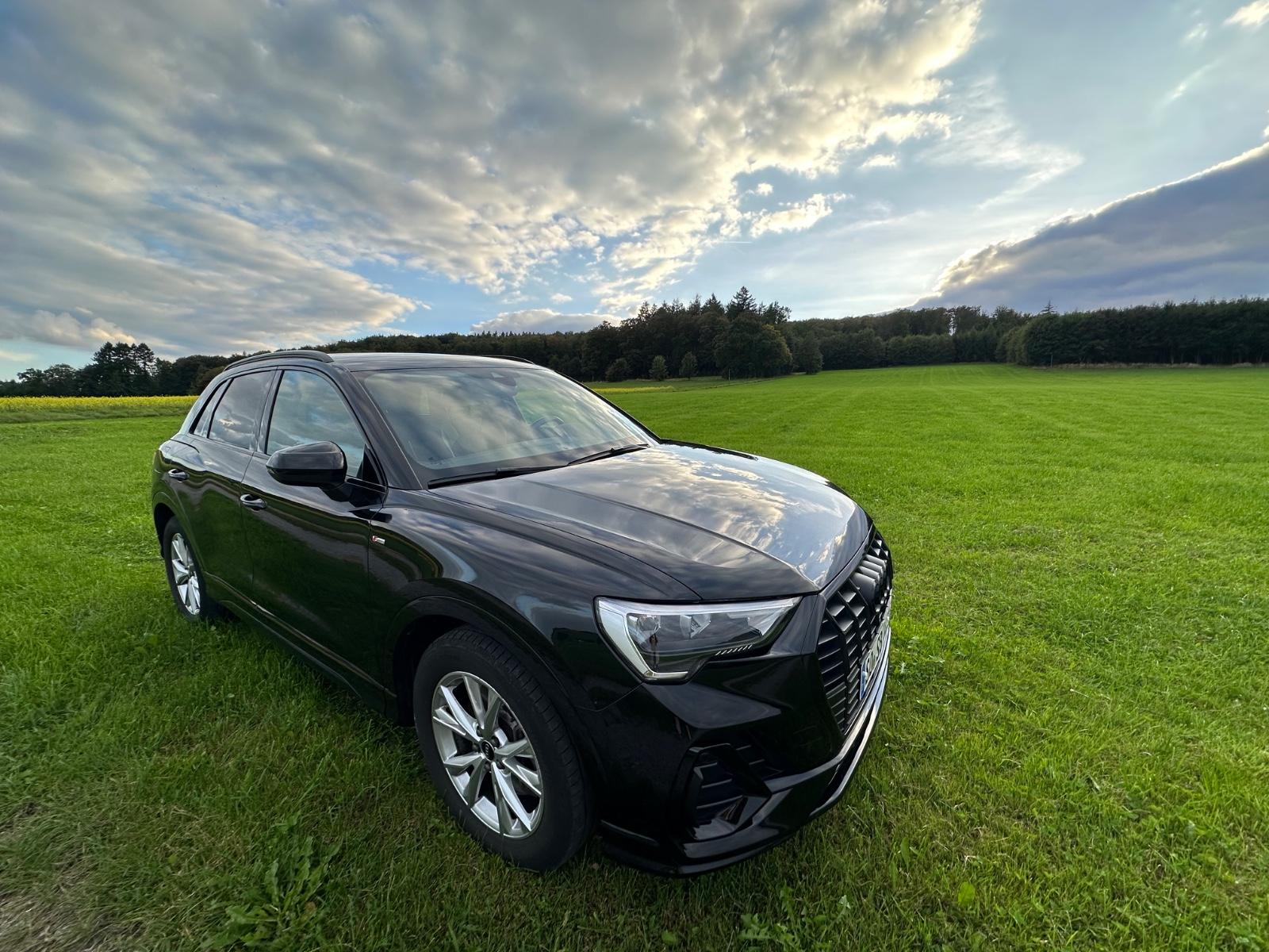 Audi Q3 40 TFSI quattro S tronic S line S line