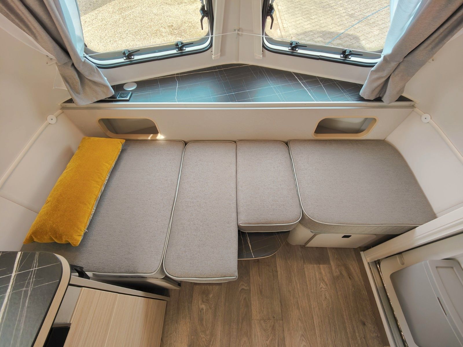 Fahrzeugabbildung HYMER / ERIBA / HYMERCAR Touring 310 Urban - SPRING SALE -