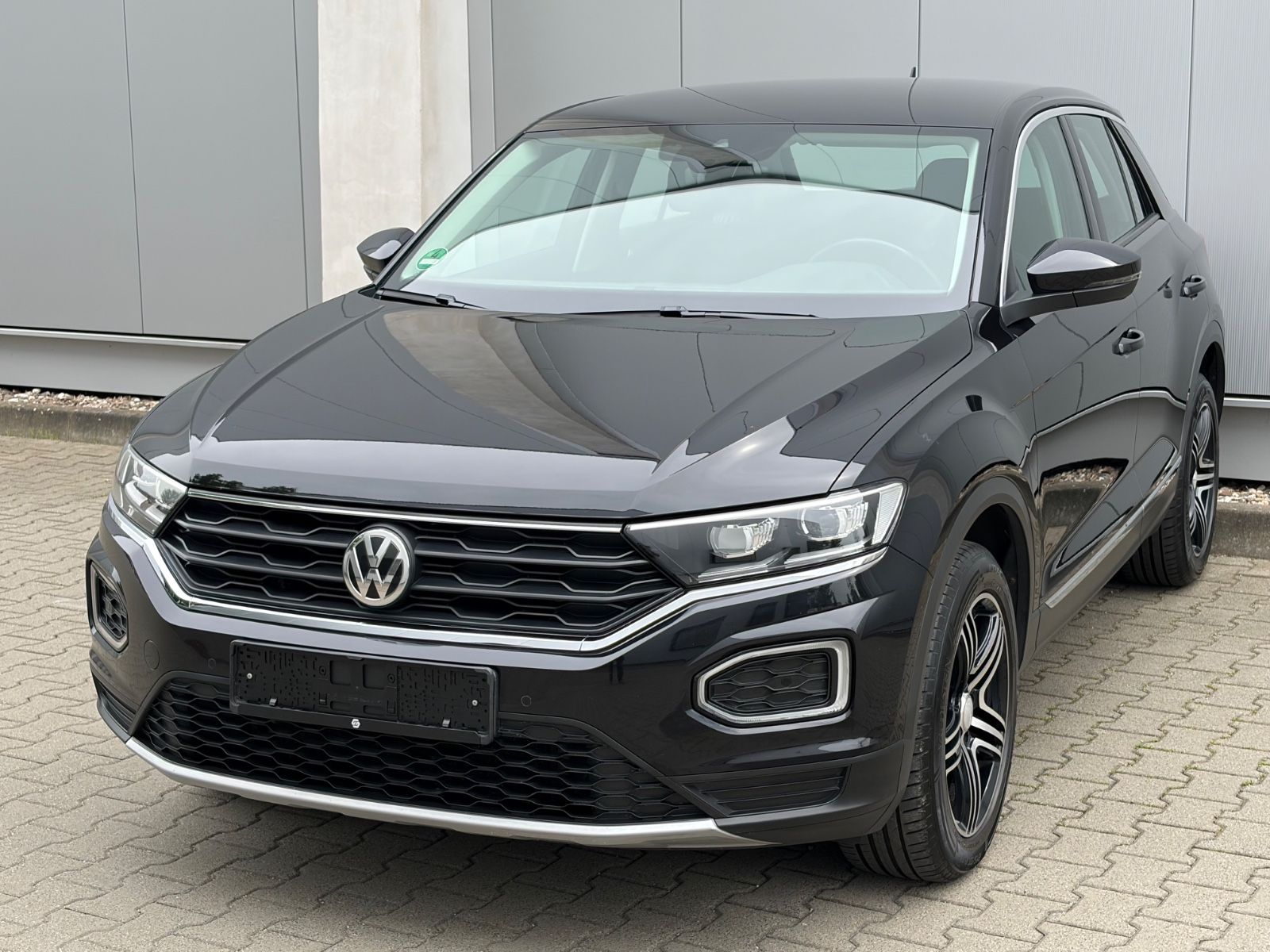 VW T-Roc Style/Navi/Tempomat/KlimaAut./1Hand/110kW