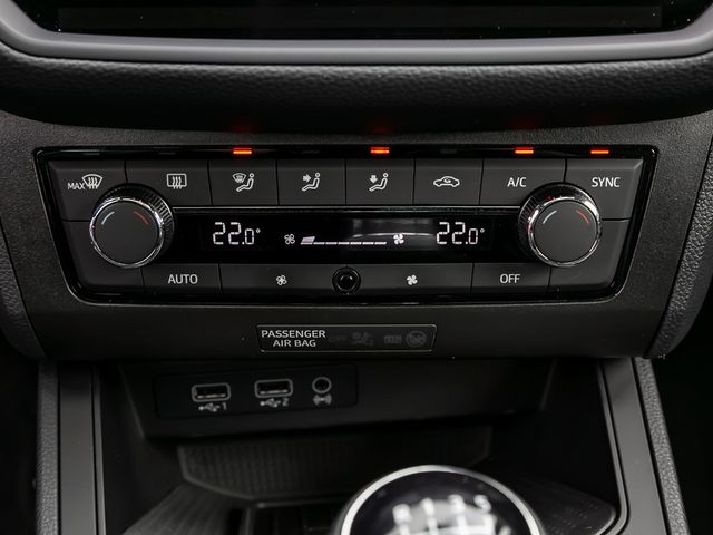 Seat Ibiza 1.0 TSI Xcellence Navi Panoramad. Kamera
