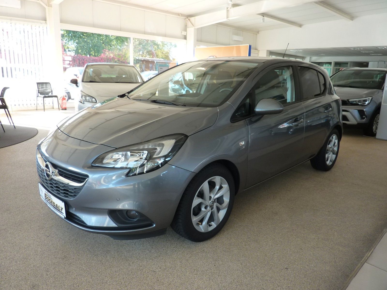 Fahrzeugabbildung Opel Corsa 1.4 Edition, AC, BC, PDC, RFK