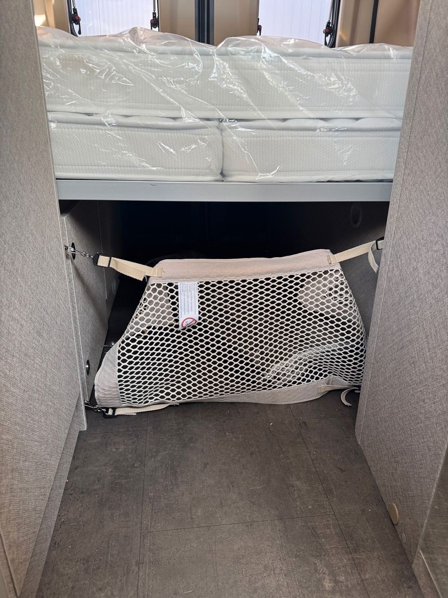 Fahrzeugabbildung Karmann Davis Lifestyle DA 591 LS Markise Combi D6E