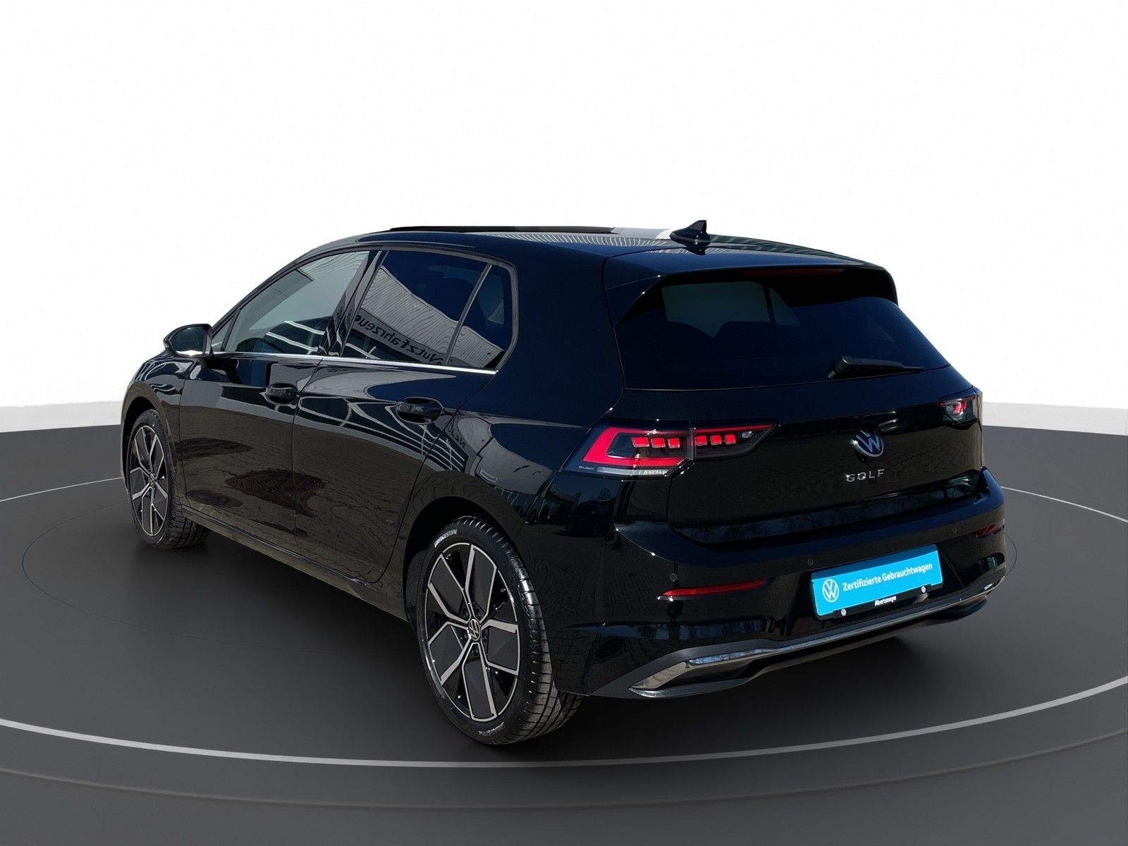 Volkswagen Golf VIII 1.5 TSI Style AHK MATRIX KAMERA ACC foto 2