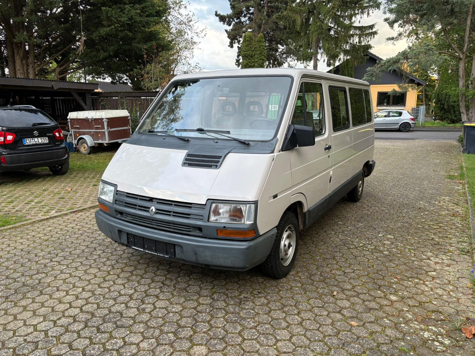Renault Trafic TÜV Neu H-Kennzeichen nur 32777km