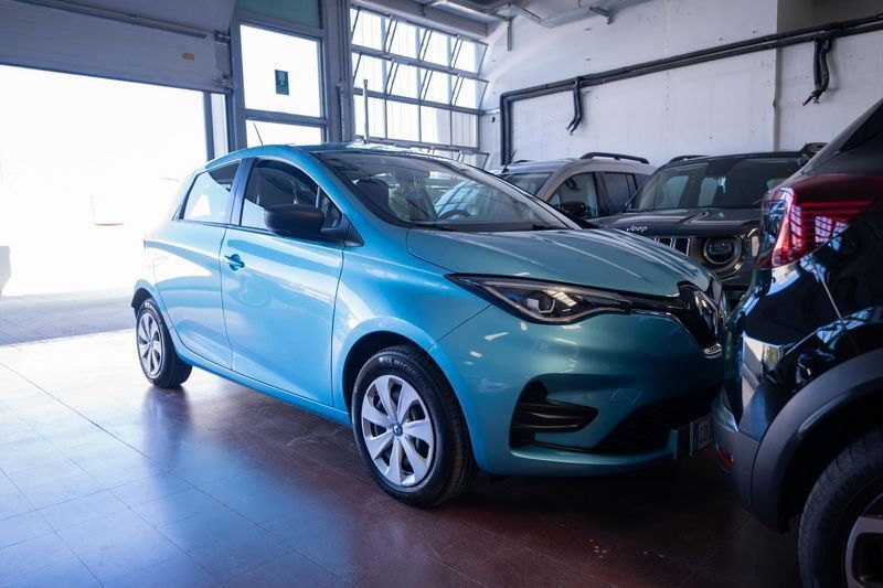 RENAULT ZOE