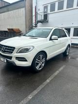 Mercedes-Benz Mercedes ml350 - Mercedes-Benz ML 350 in Wuppertal