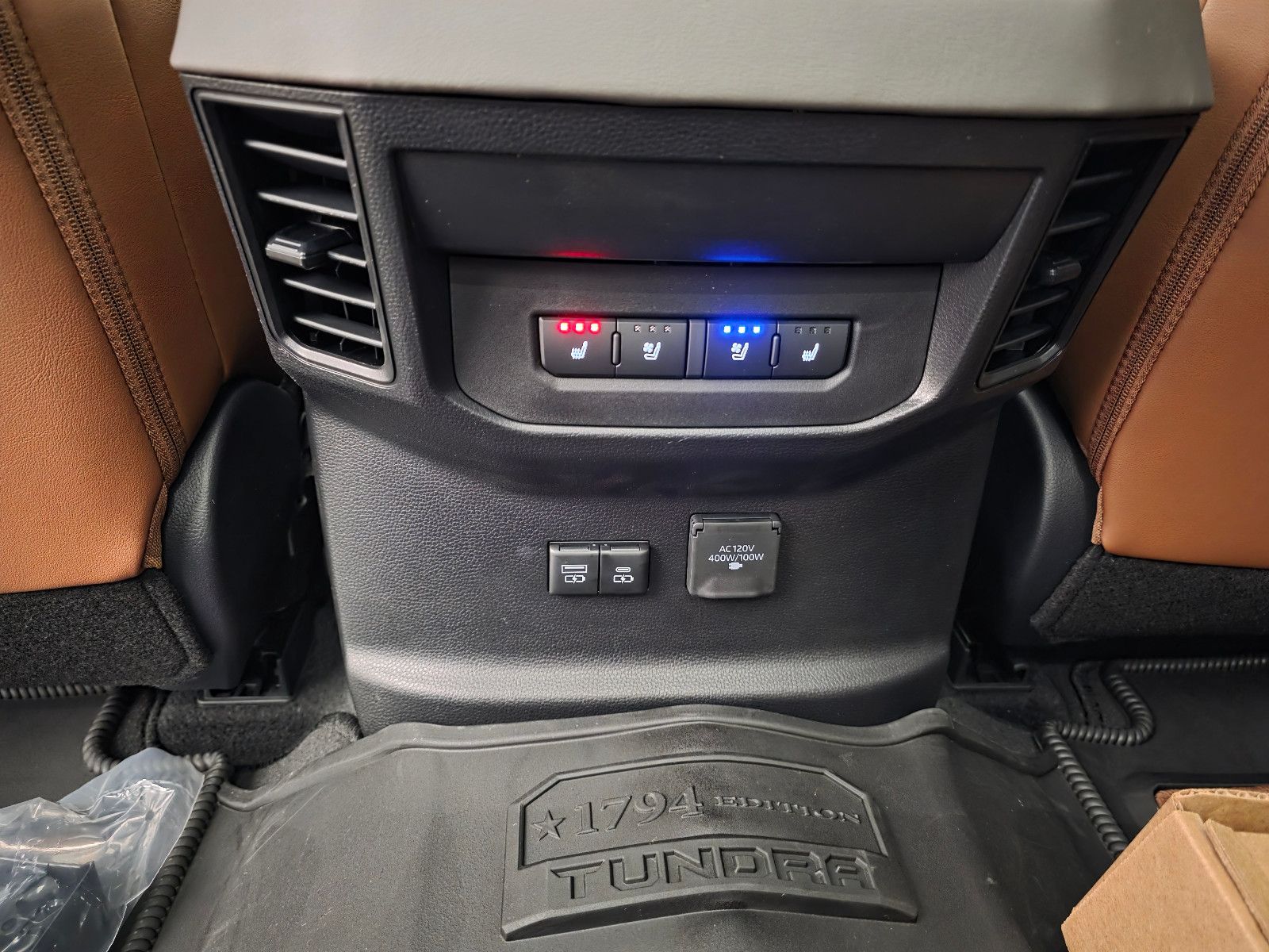 Fahrzeugabbildung Toyota Tundra 1794 Edition T1: 72.000 EURO ! Stock !