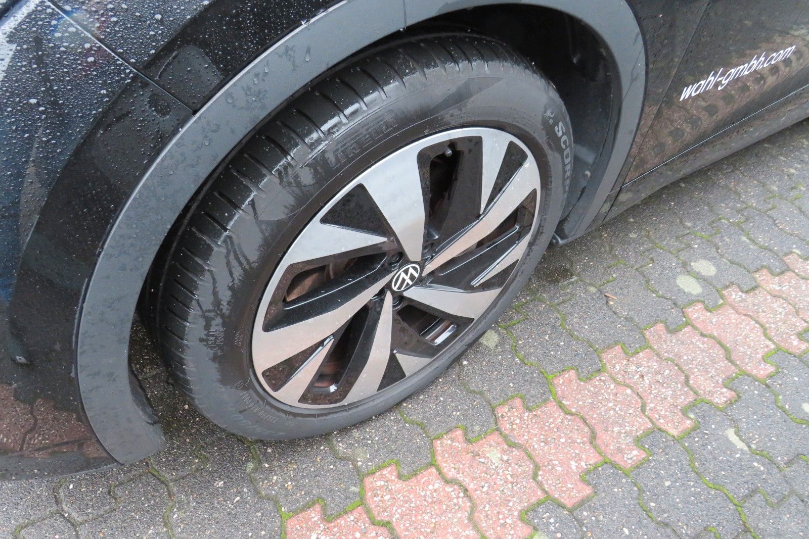 Fahrzeugabbildung Volkswagen ID.5 Pro 128 kW ASSISTENT-PAKET ACC AHK SITZH