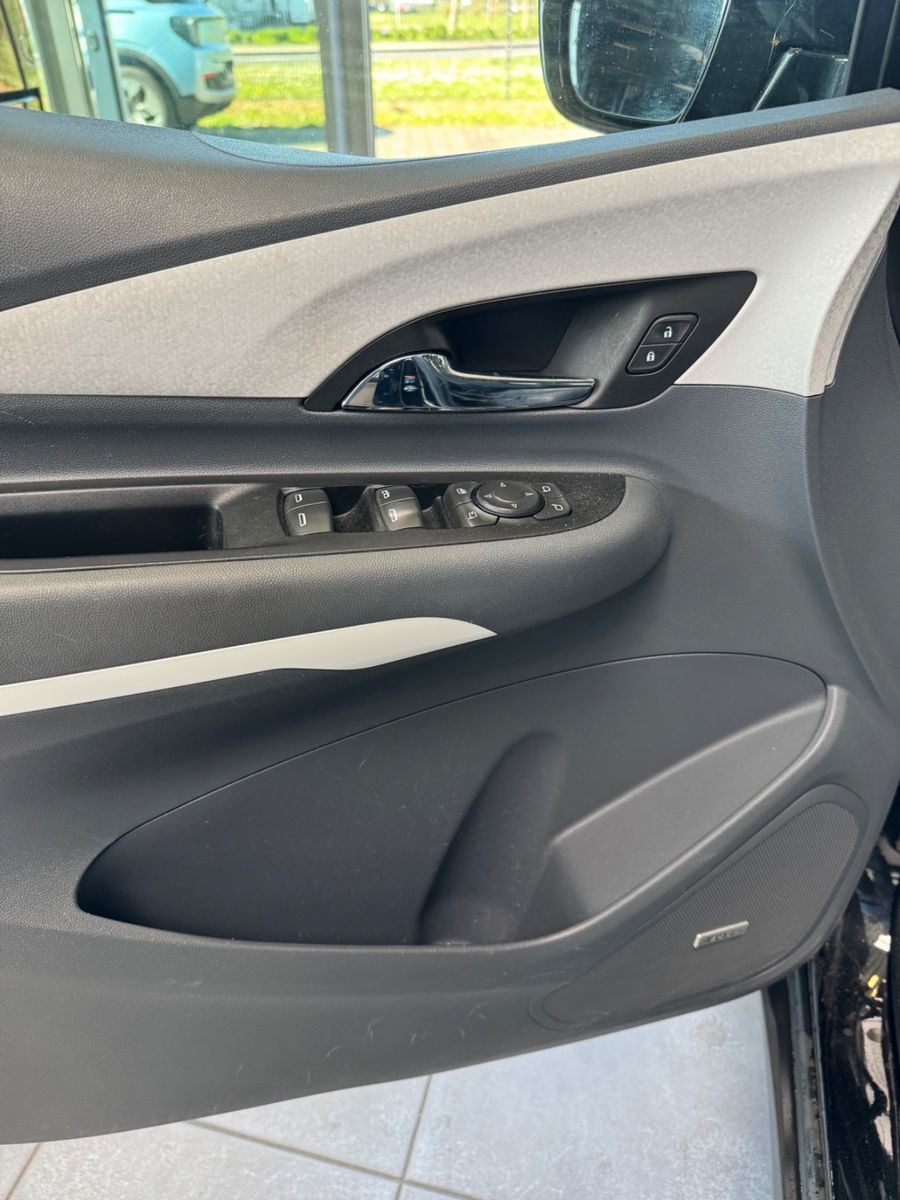 Fahrzeugabbildung Opel Ampera-e Ampera -e Executive 60 KWH/NEU BATTERIE