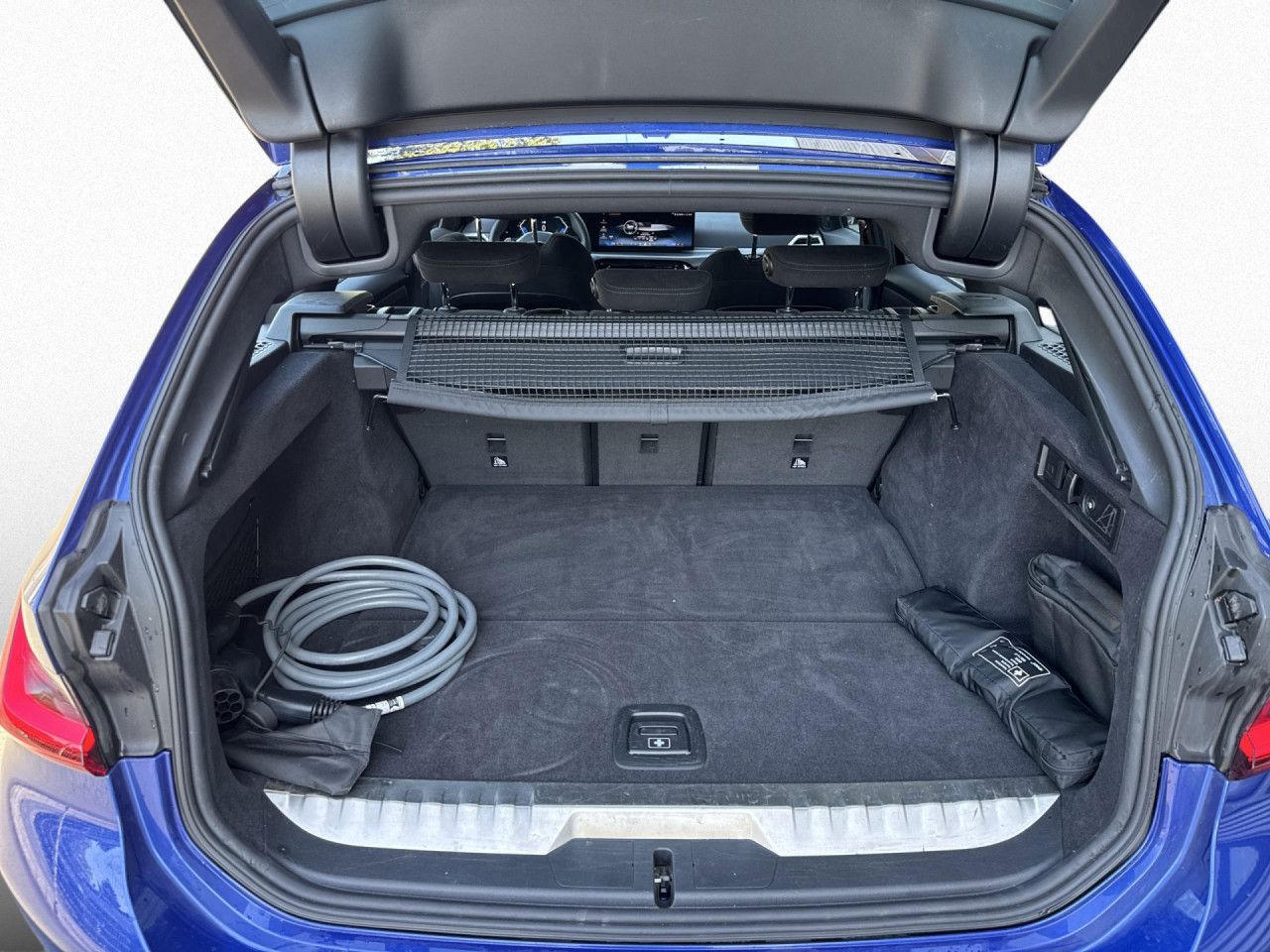 BMW 330 - Bild 18
