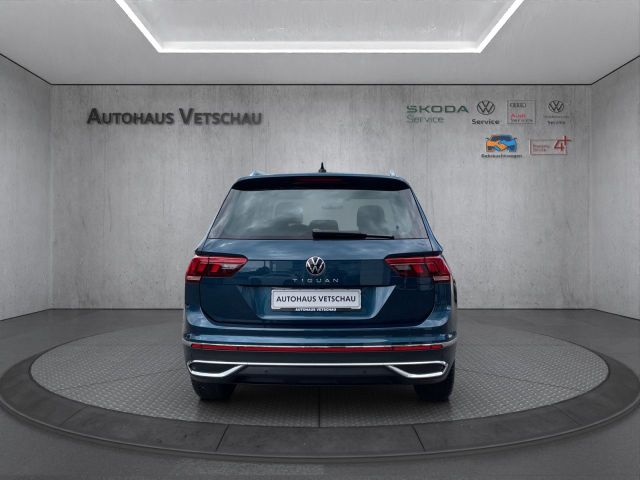 Tiguan Elegance 2.0 TDI DSG Sportpaket Bluetooth